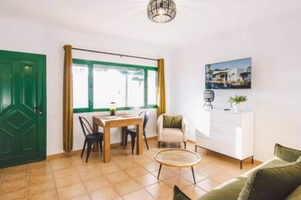 Casa Roma Villa Puerto del Carmen  Exteriör bild